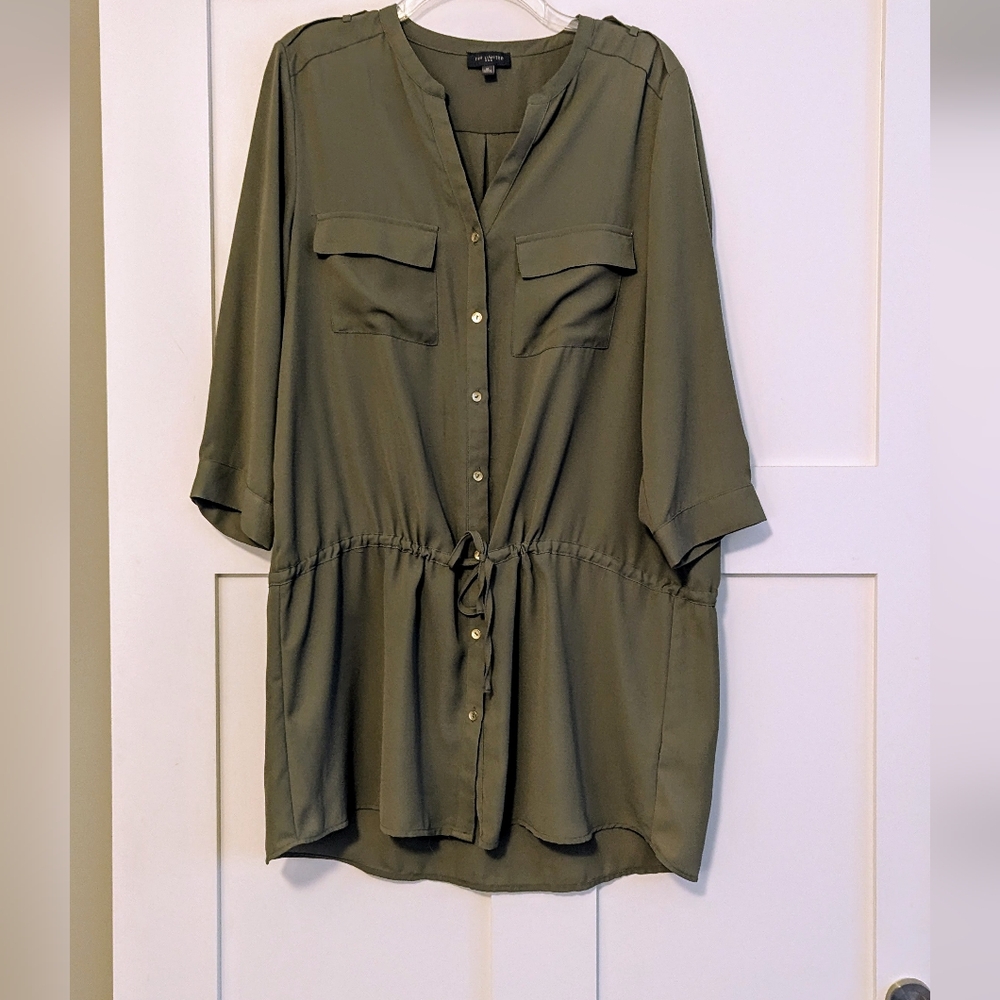 The LIMITED Olive Green Button-Up Tunic SZ XL